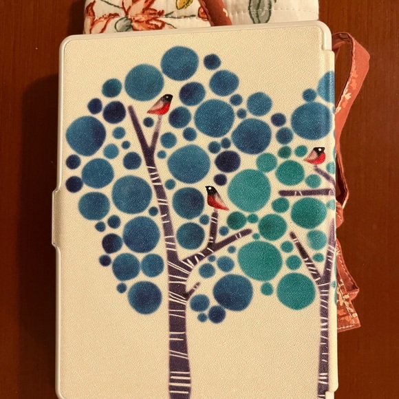 Floral Quilted Fabric jewelry Pouch - Picture 5 of 5